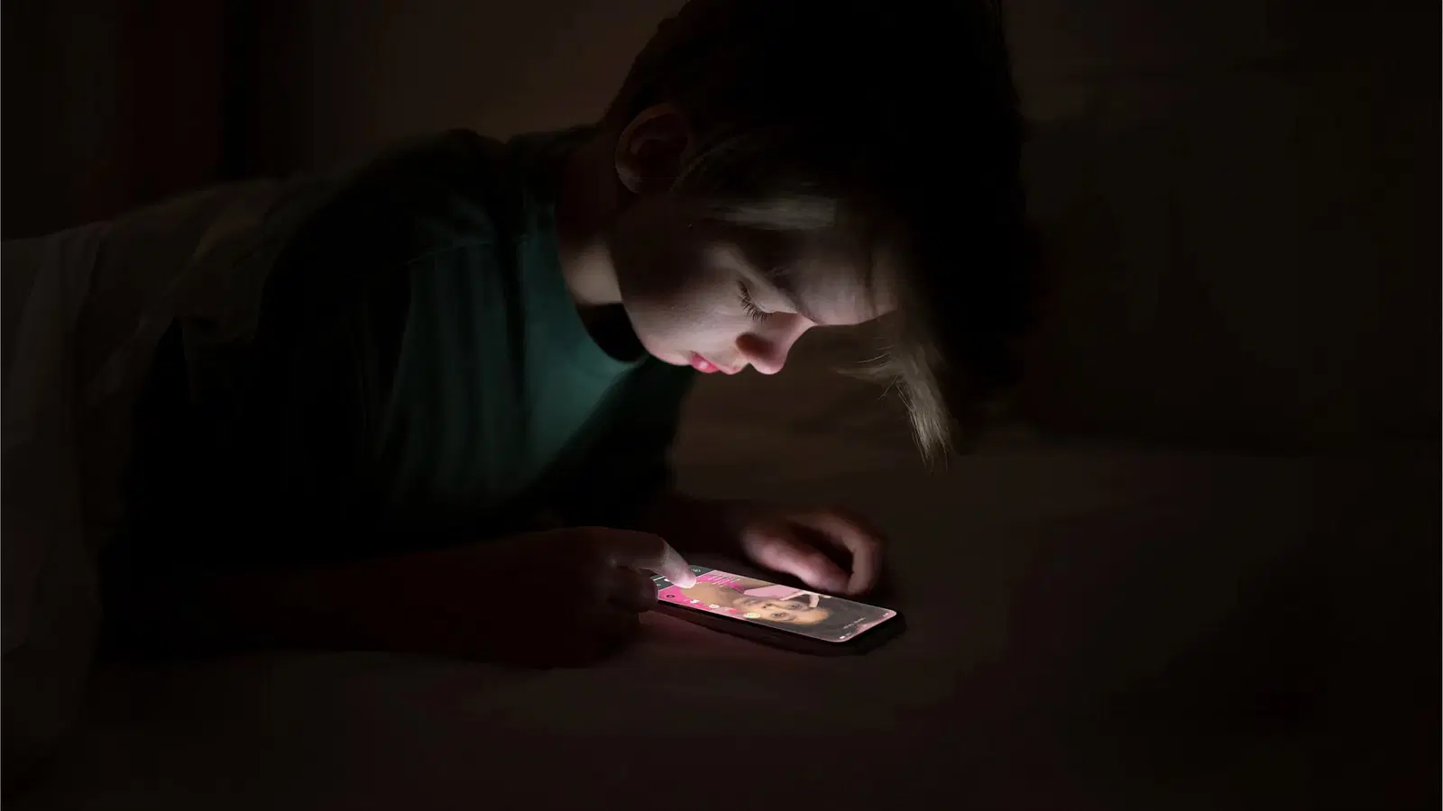 Internet Nguy Hiểm Hơn Bạn Nghĩ